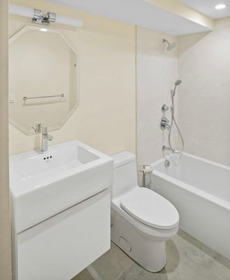 Bathroom, Interior, Recessed Lighting