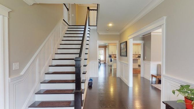 Interior, Recessed Lighting, Wood Texture Flooring