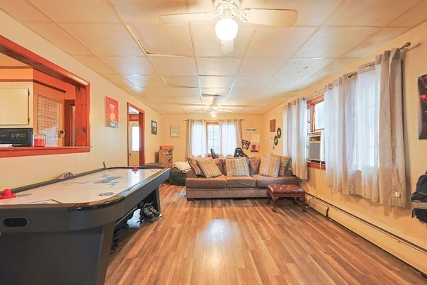 Billiard Table, Game Room, Interior, Wood Texture Flooring