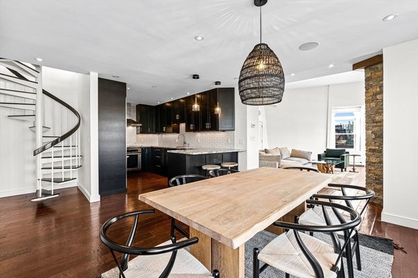 Dining room, Interior, Kitchen, Pendant Lights, Recessed Lighting, Wood Texture Flooring