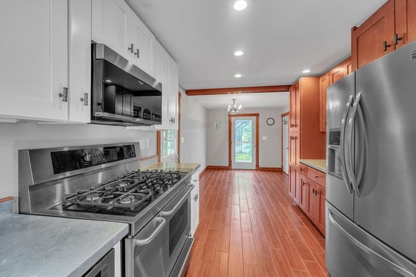 Chandelier, Interior, Kitchen, Recessed Lighting, Wood Texture Flooring