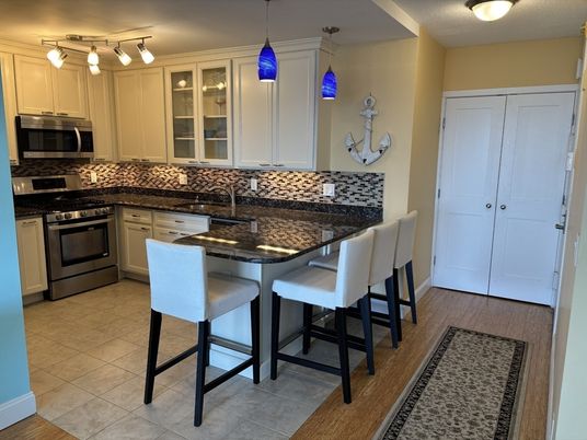 Interior, Kitchen, Pendant Lights, Stainless Steel Appliances