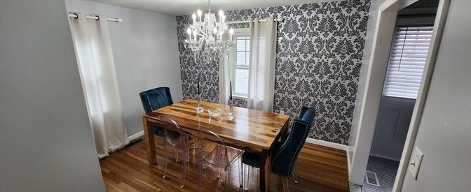 Chandelier, Dining room, Interior, Wood Texture Flooring