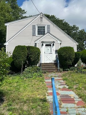 Exterior, Facade, None