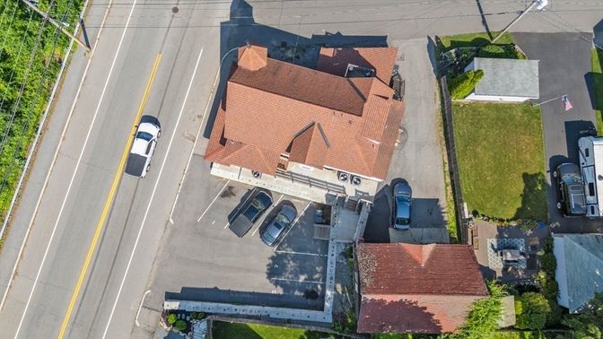Exterior, Drone
