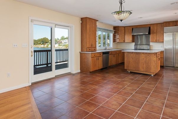Interior, Kitchen, Pendant Lights, Recessed Lighting, Stainless Steel Appliances