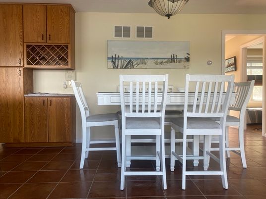 Dining room, Interior