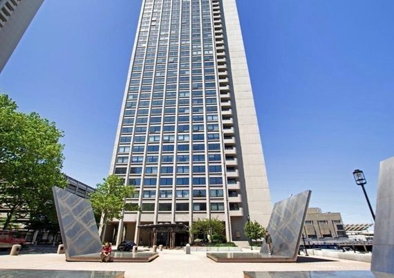 Exterior, Facade, Highrise