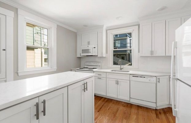 Interior, Kitchen, Recessed Lighting, Wood Texture Flooring