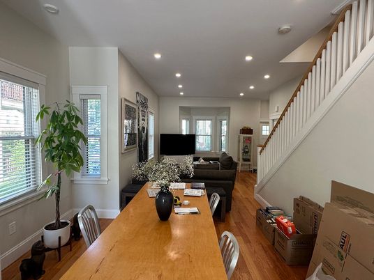 Dining room, Interior, Living room, Recessed Lighting, Wood Texture Flooring