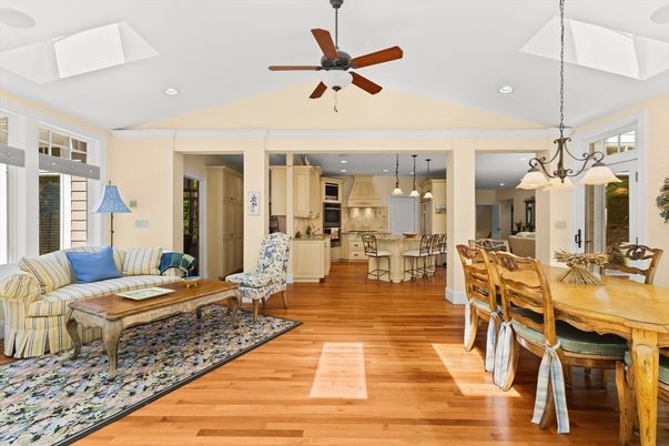 Dining room, Interior, Kitchen, Living room, Pendant Lights, Recessed Lighting, Stainless Steel Appliances, Wood Texture Flooring