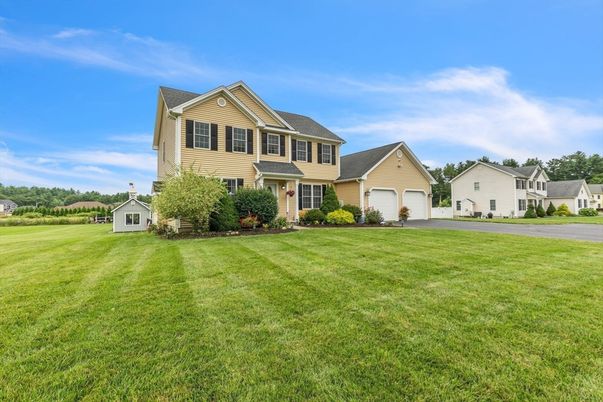 Attached, Backyard, Exterior, Facade, Georgian
