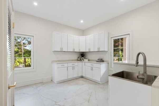 Interior, Kitchen, Marble, Recessed Lighting