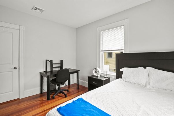 Bedroom, Home Office, Interior, Wood Texture Flooring