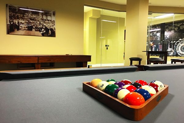 Billiard Table, Game Room, Interior