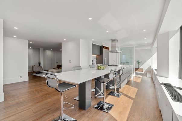 Dining room, Interior, Kitchen, Recessed Lighting, Wood Texture Flooring