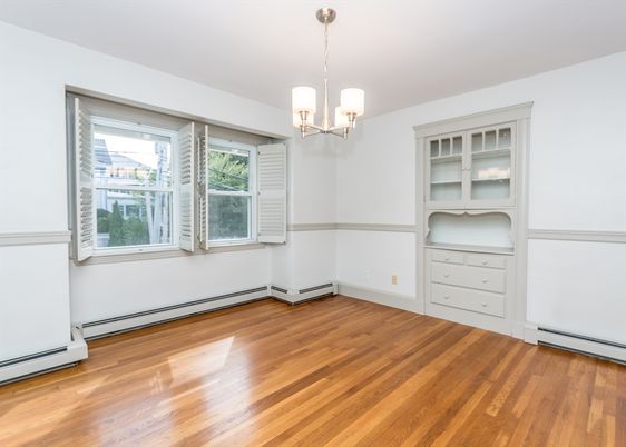 Empty room, Interior, Pendant Lights, Wood Texture Flooring