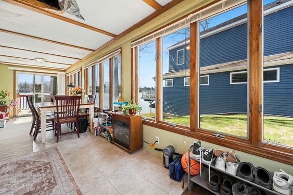 Dining room, Interior, Sun Room