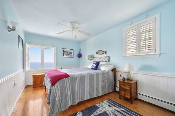 Bedroom, Interior, Water, Wood Texture Flooring
