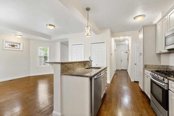 Interior, Kitchen, Pendant Lights, Wood Texture Flooring