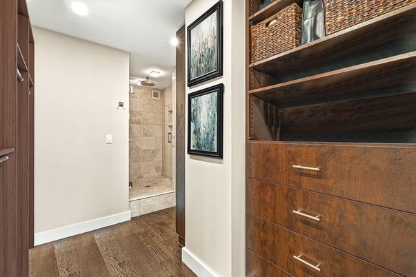Bathroom, Interior, Recessed Lighting, Wood Texture Flooring