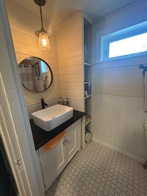 Bathroom, Interior, Pendant Lights