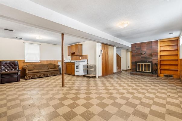 Fireplace, Interior, Washer