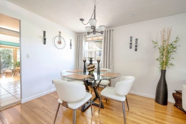 Chandelier, Dining room, Interior, Wood Texture Flooring