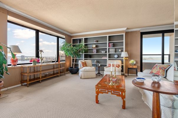 Interior, Living room, Water