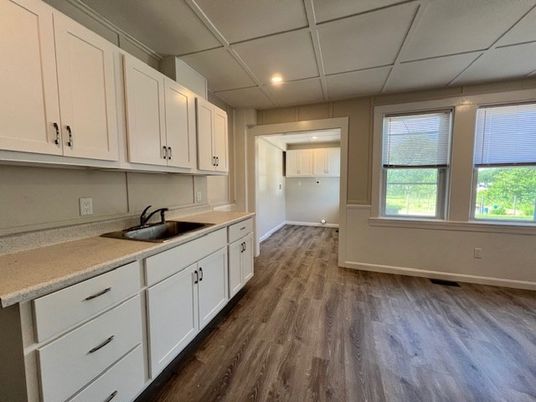 Interior, Kitchen, Recessed Lighting, Wood Texture Flooring