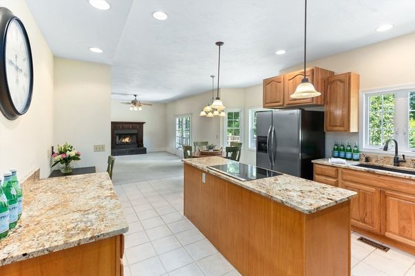 Fireplace, Interior, Kitchen, Pendant Lights, Recessed Lighting