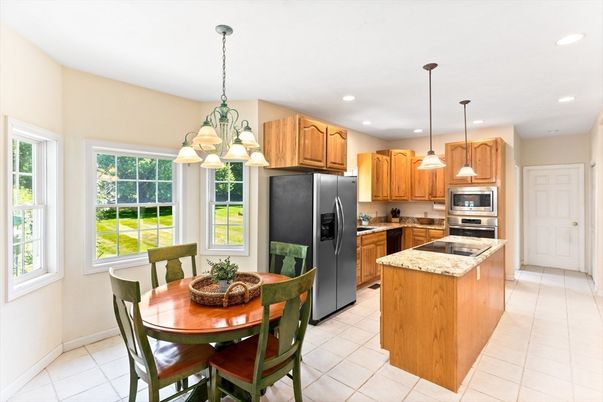 Dining room, Interior, Kitchen, Pendant Lights, Recessed Lighting, Stainless Steel Appliances