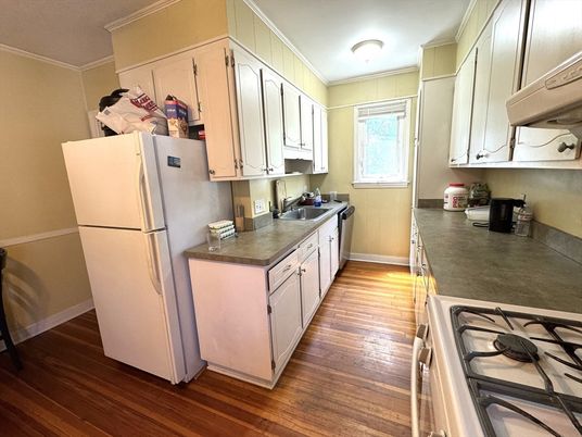 Interior, Kitchen, Wood Texture Flooring