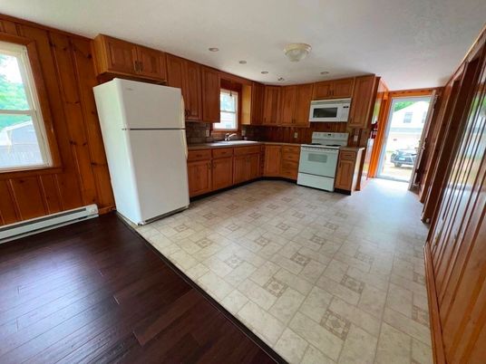 Interior, Kitchen, Wood Texture Flooring