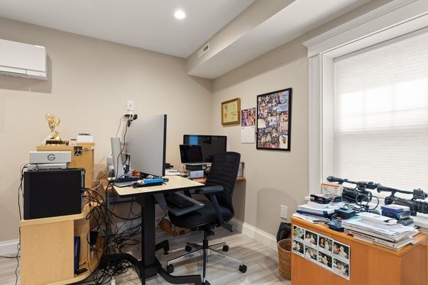 Home Office, Interior, Recessed Lighting, Wood Texture Flooring