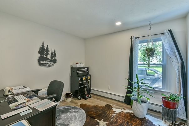 Home Office, Interior, Recessed Lighting, Wood Texture Flooring