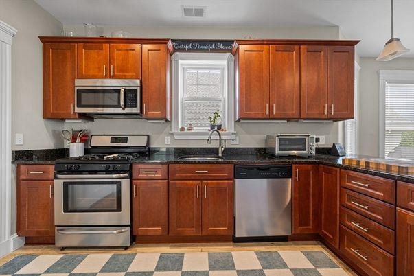 Interior, Kitchen, Pendant Lights, Stainless Steel Appliances