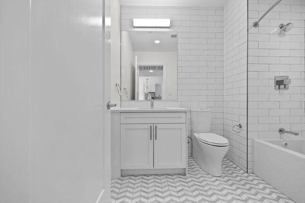 Bathroom, Interior, Recessed Lighting
