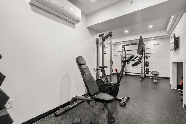Fitness Equipment, Interior, Recessed Lighting