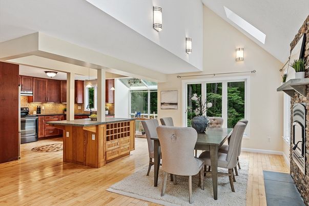 Dining room, Interior, Kitchen, Pendant Lights, Wood Texture Flooring
