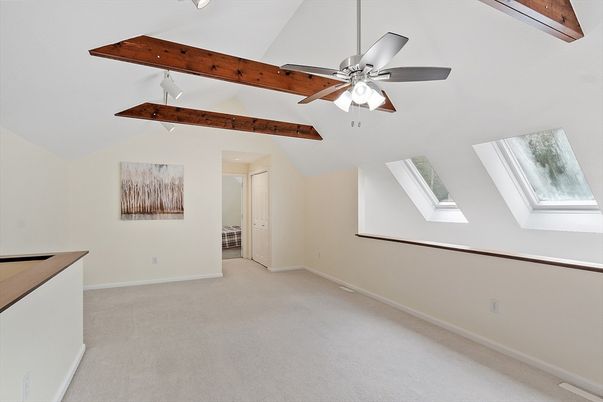 Empty room, Interior, Recessed Lighting, Wooden Beams