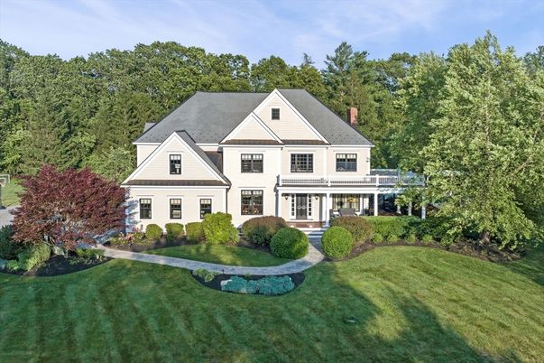 Backyard, Exterior, Facade, Farmhouse