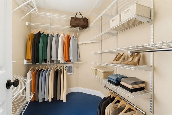 Interior, Walk-in Closets