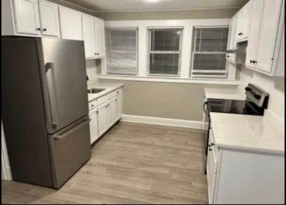 Interior, Kitchen, Recessed Lighting, Wood Texture Flooring