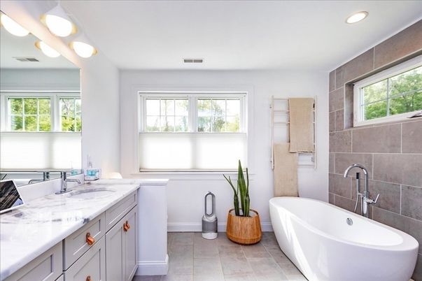 Bathroom, Dual Sink Vanities, Free Standing Baths, Interior, Recessed Lighting