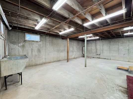 Interior, Wooden Beams