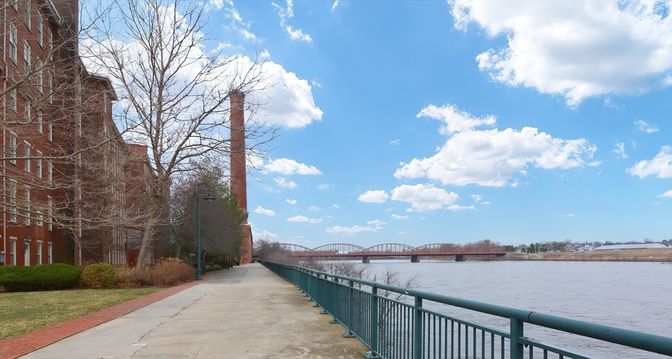Exterior, Water