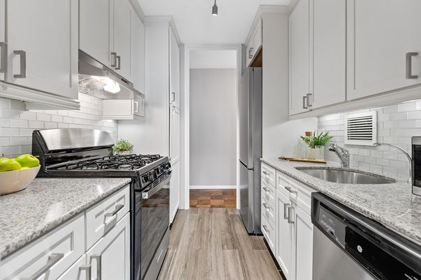 Interior, Kitchen, Stainless Steel Appliances, Wood Texture Flooring