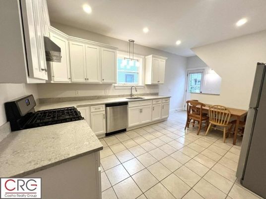 Dining room, Interior, Kitchen, Pendant Lights, Recessed Lighting