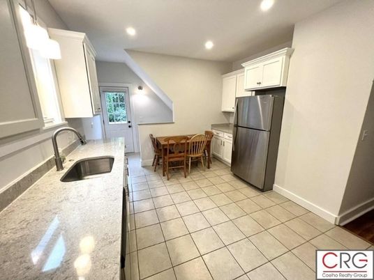 Dining room, Interior, Kitchen, Recessed Lighting